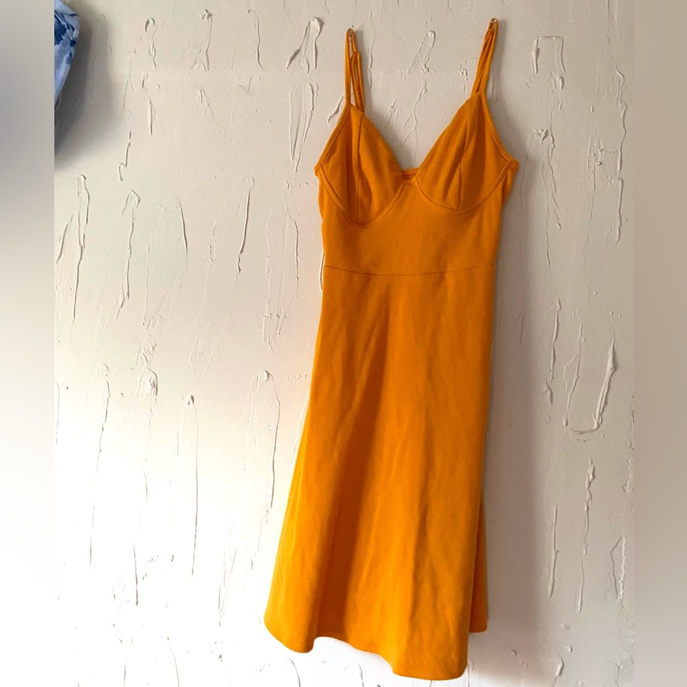 Women’s midi yellow dress